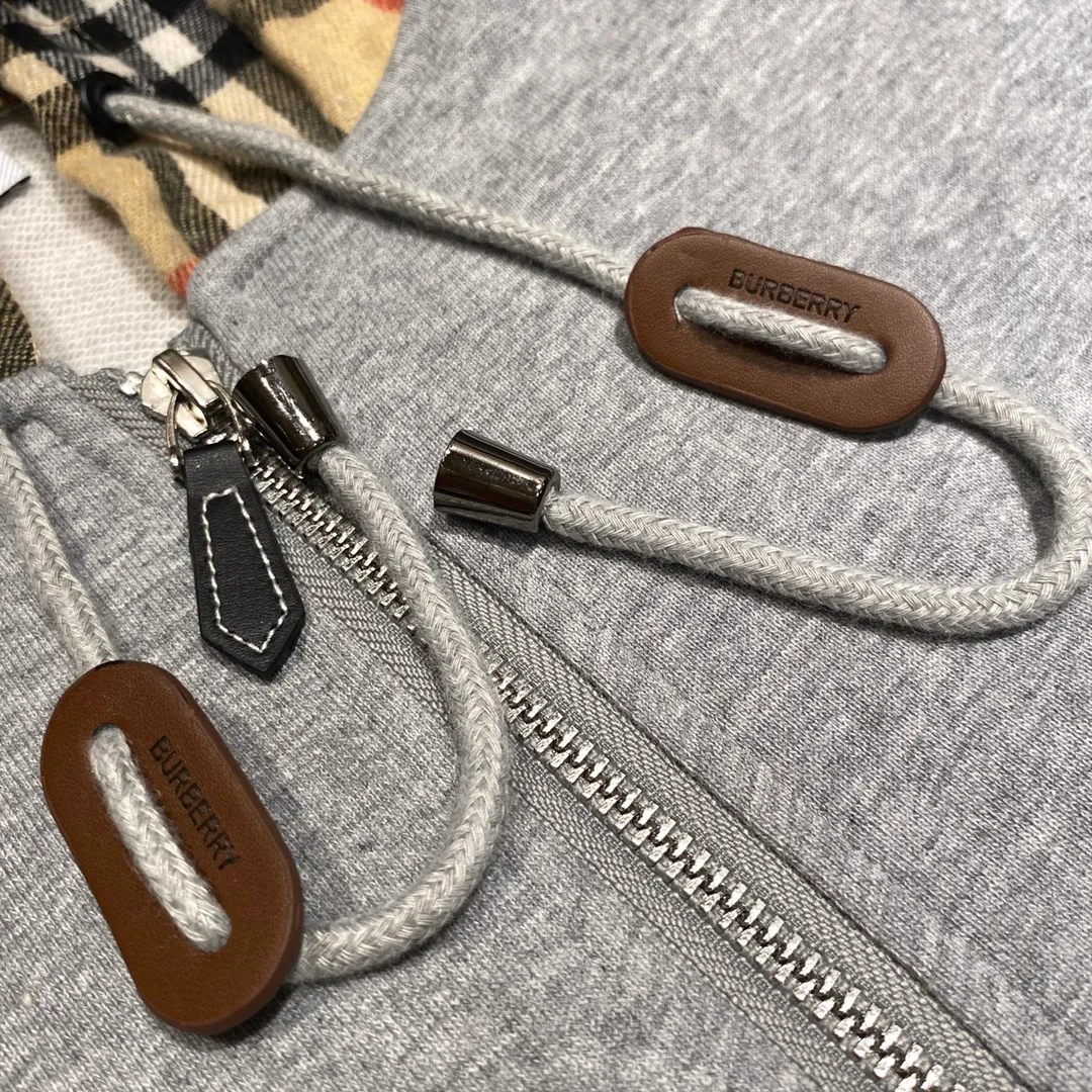 Burberry Classic Vintage ， Same Style，BBR ，B Classic ， ， ， ， ！ 420 ， ， ， ，Breathable ！ ， ， ， ， ， ， ！ OS ， 。 ， ， ！ :Black Gray Size:M-XL